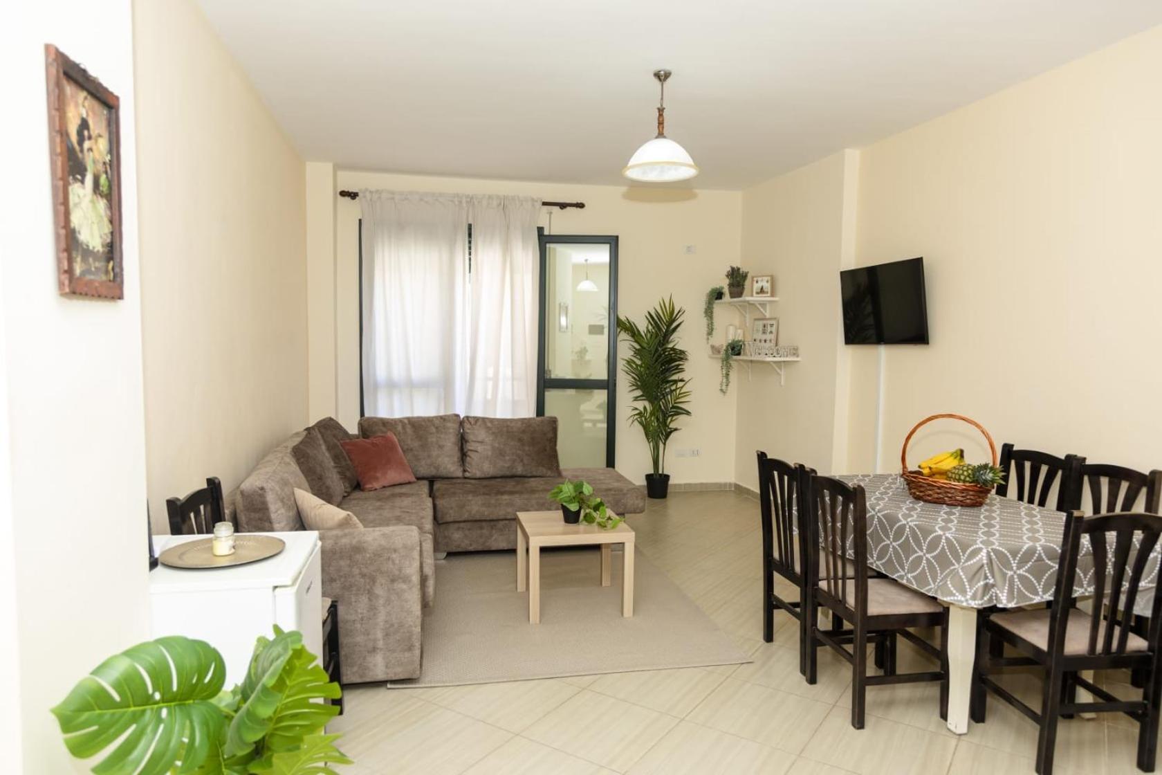 Bay Inn Apartment Sea Front Avlonya Dış mekan fotoğraf